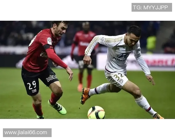 周二018贝兹尔对阵格勒诺布精彩赛事前瞻与分析