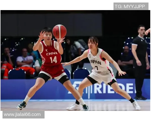 四川女篮半场抢先浙江14分!李缘4中0低迷,田媛媛5分,唐子婷4分