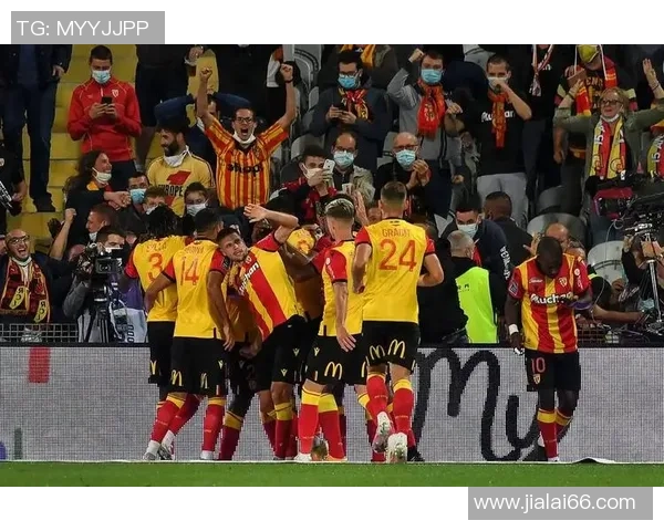 朗斯力求稳固法甲领头羊位置,尼斯遭受八连败堕入低谷